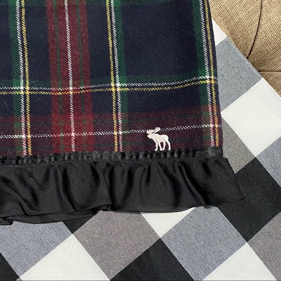 Abercrombie and Fitch tartan plaid skirt - Picture 3 of 7